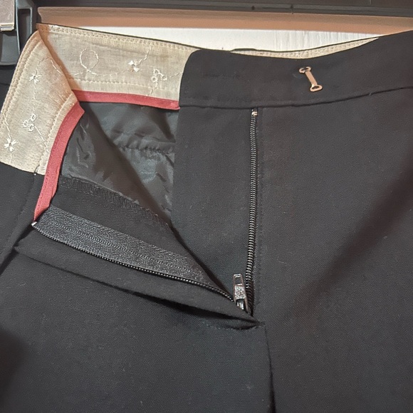 Stylish suit by Yoana Baraschi - Picture 11 of 13